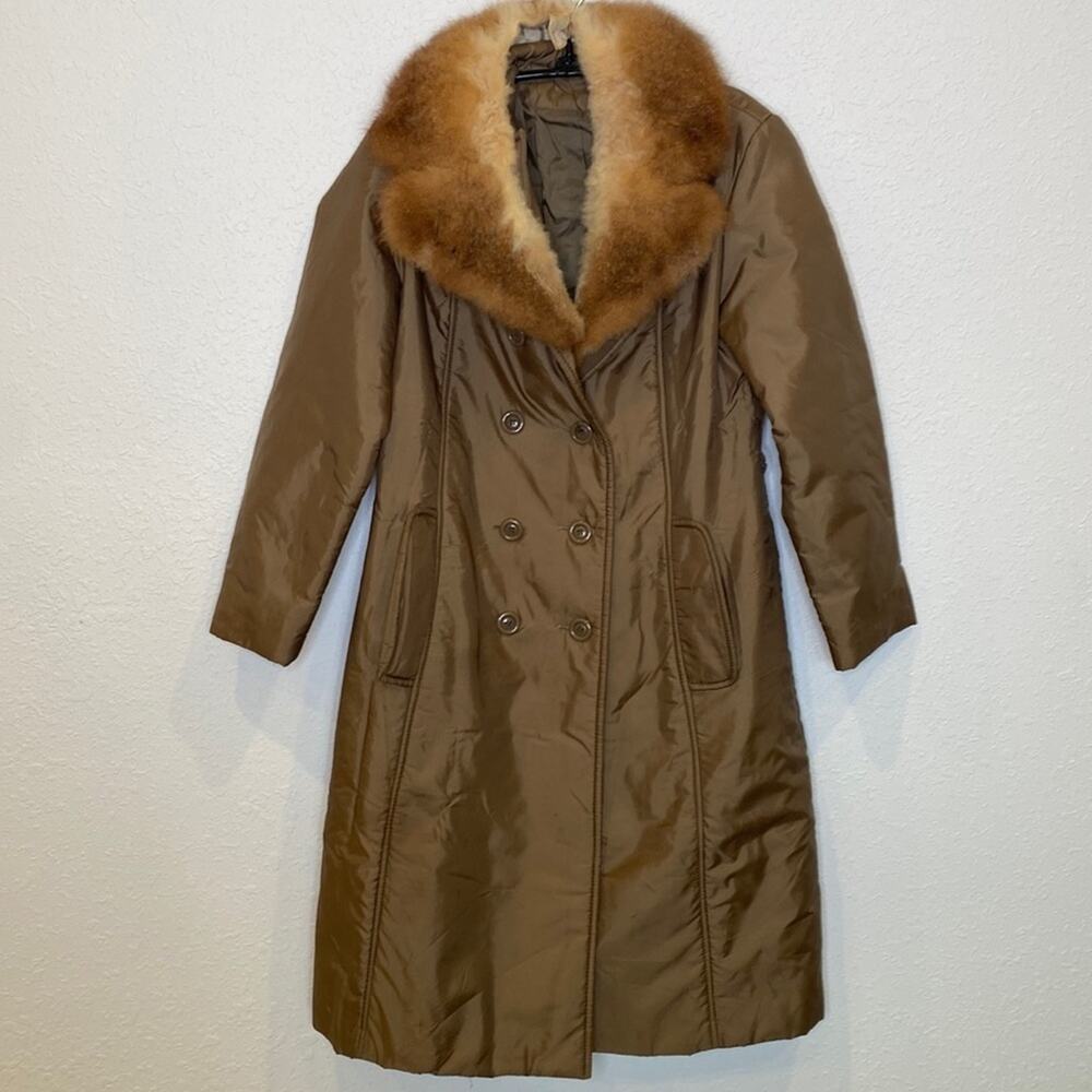 Vintage Brown Trench Coat with Tan Fur Collar